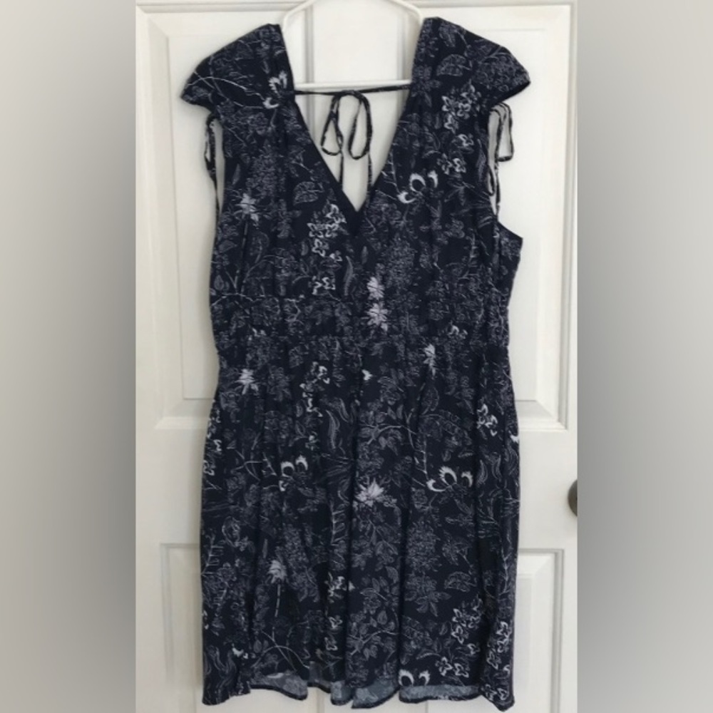 SOLD-NWOT Time and Tru Women’s Tie Shoulder Mini Dress, Botanic Dark Navy-Large - Picture 2 of 12